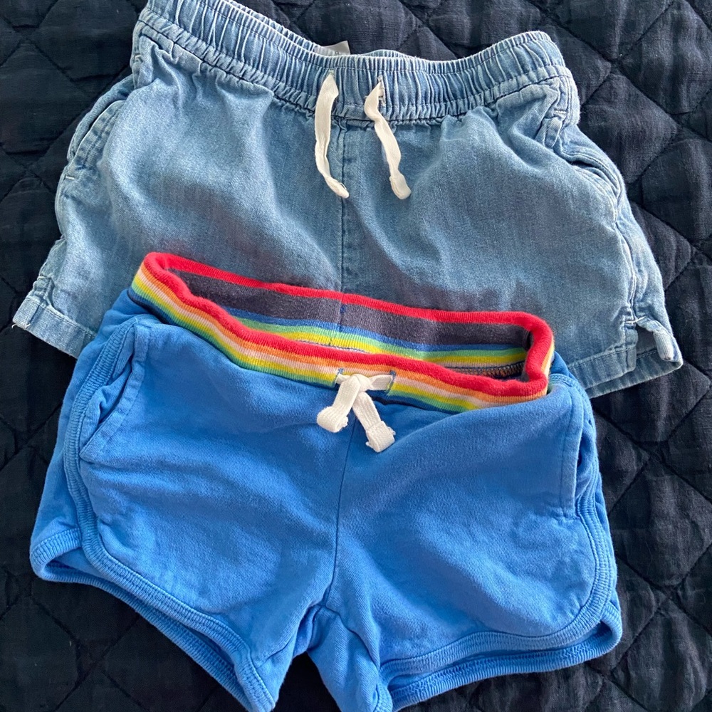 Primary brand shorts bundle